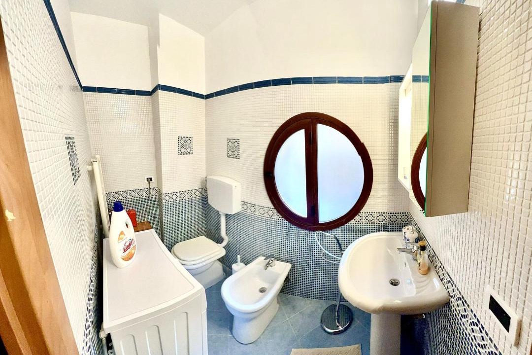 Photo of Bathroom in Montelepre