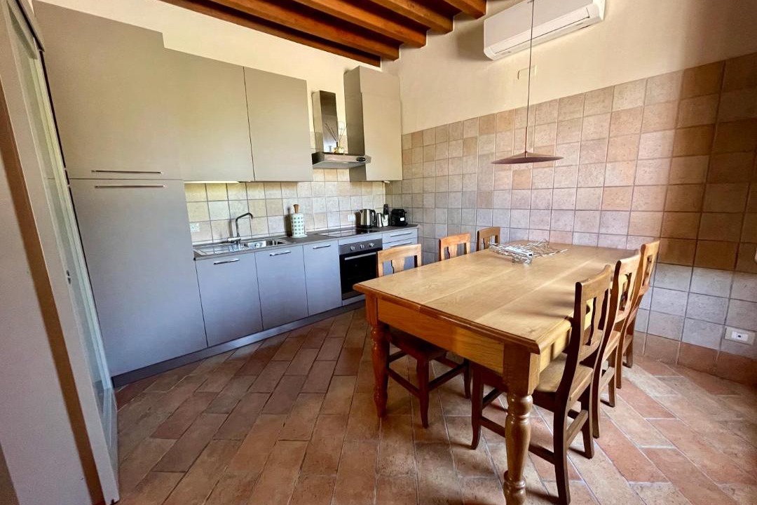Photo of Kitchen in Picenengo