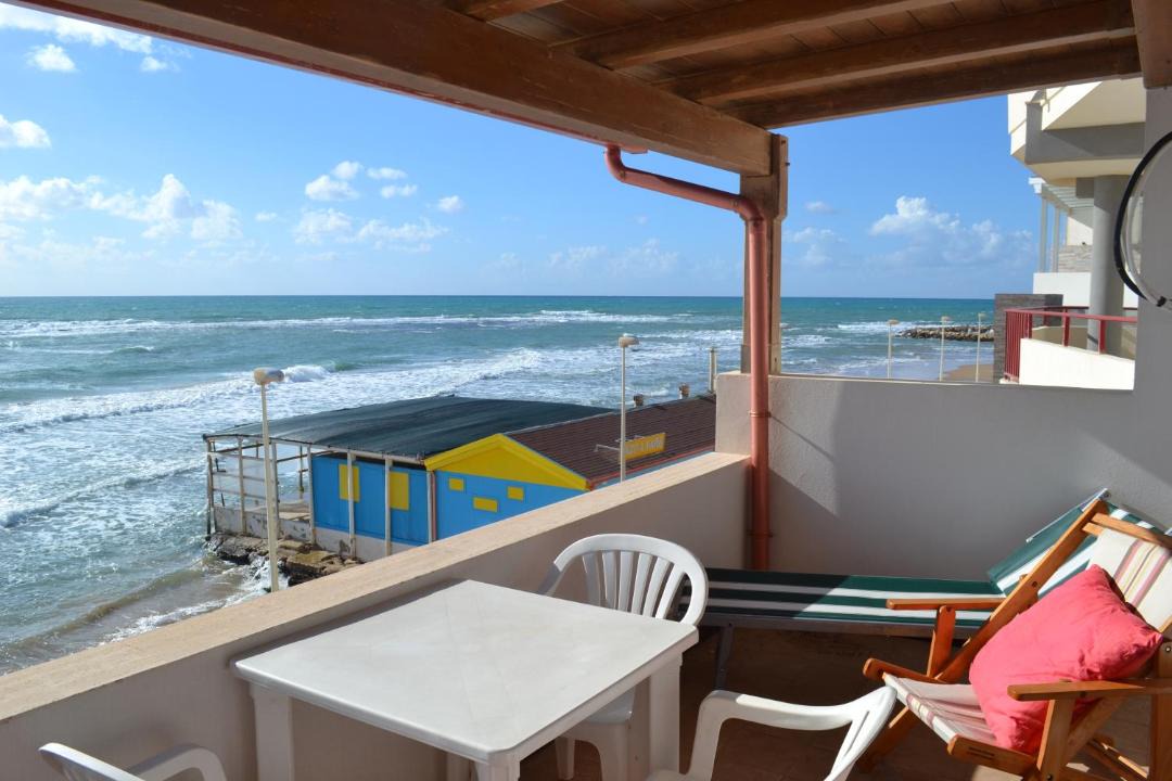 Photo of Patio Balcony in Punta Secca