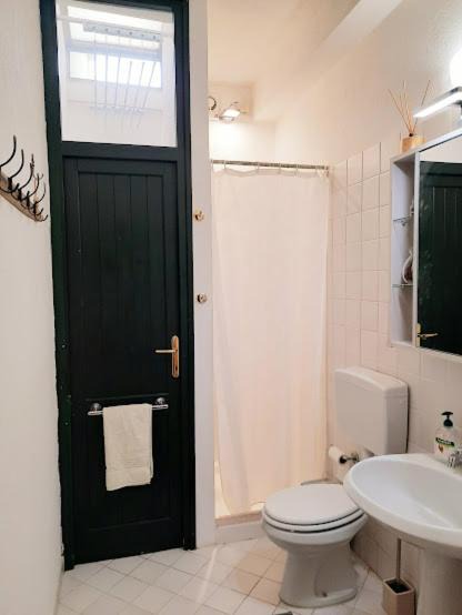 Photo of Bathroom in Geremeas