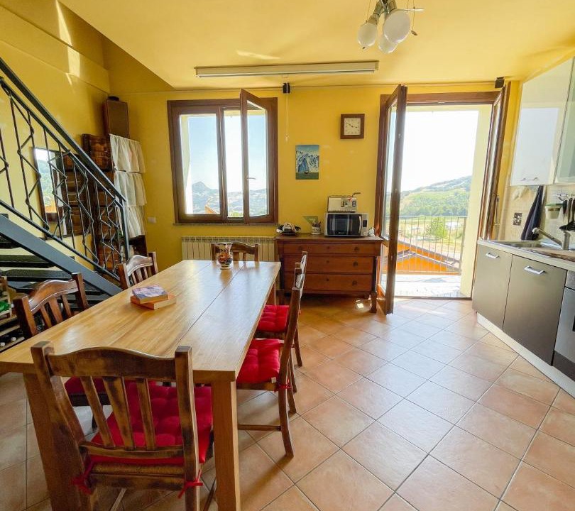 Photo of Livingroom in Toano