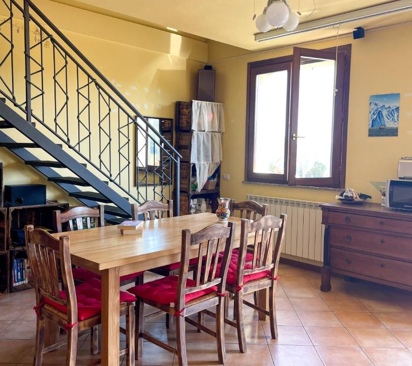 Photo of Livingroom in Toano
