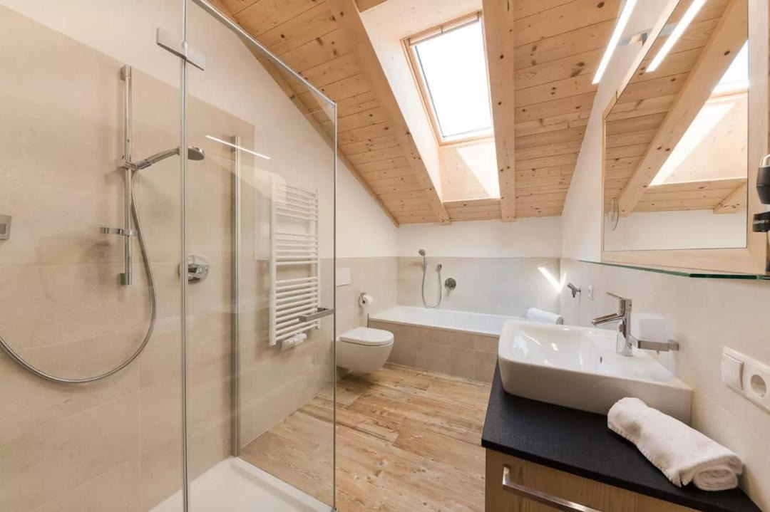 Photo of Bathroom in Gudon