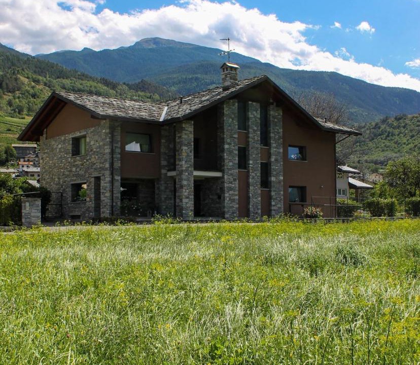 Photo of Buildings in Pila
