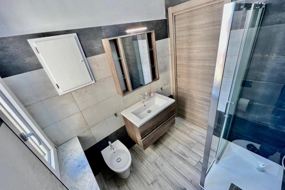 Photo of Bathroom in Vanchiglia
