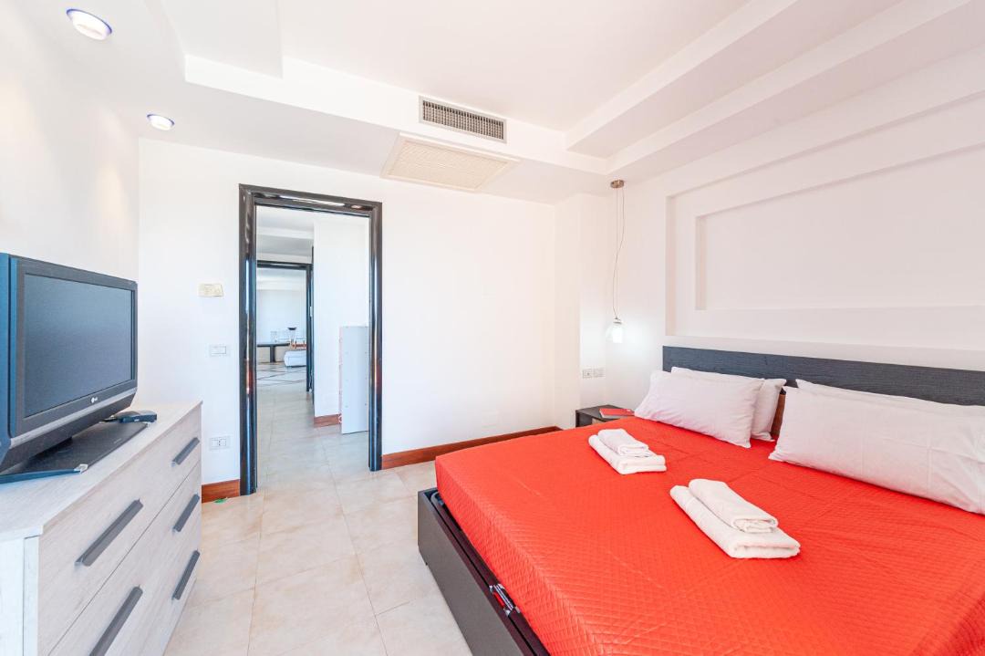 Photo of Bedroom in Lu Bagnu