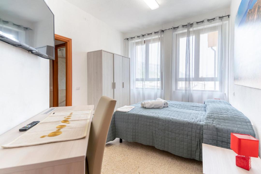 Photo of Bedroom in Osini