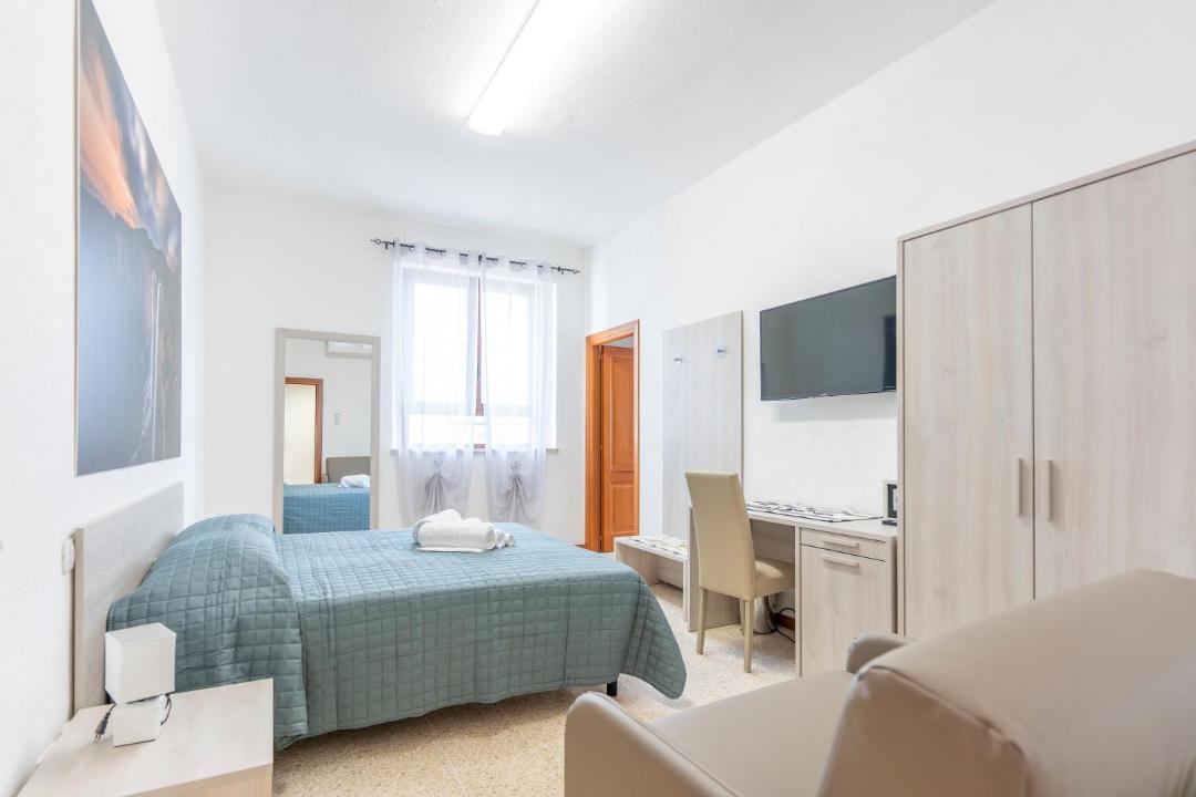 Photo of Bedroom in Osini