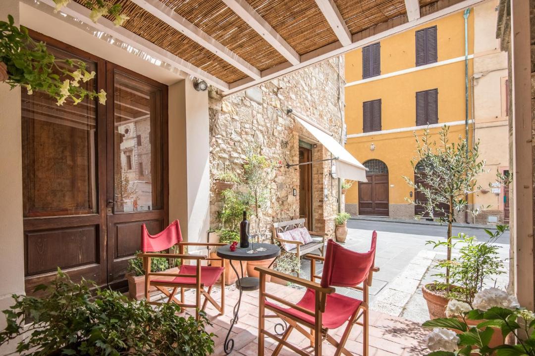 Photo of Patio Balcony in Radicondoli