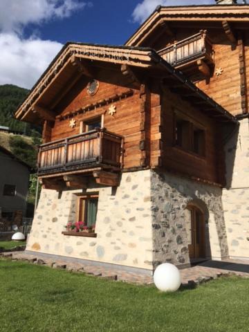 Photo of Buildings in Valfurva