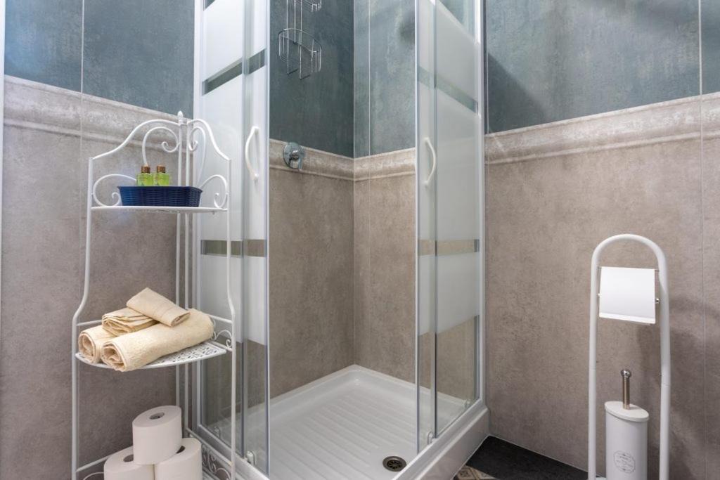 Photo of Bathroom in Villa Musone