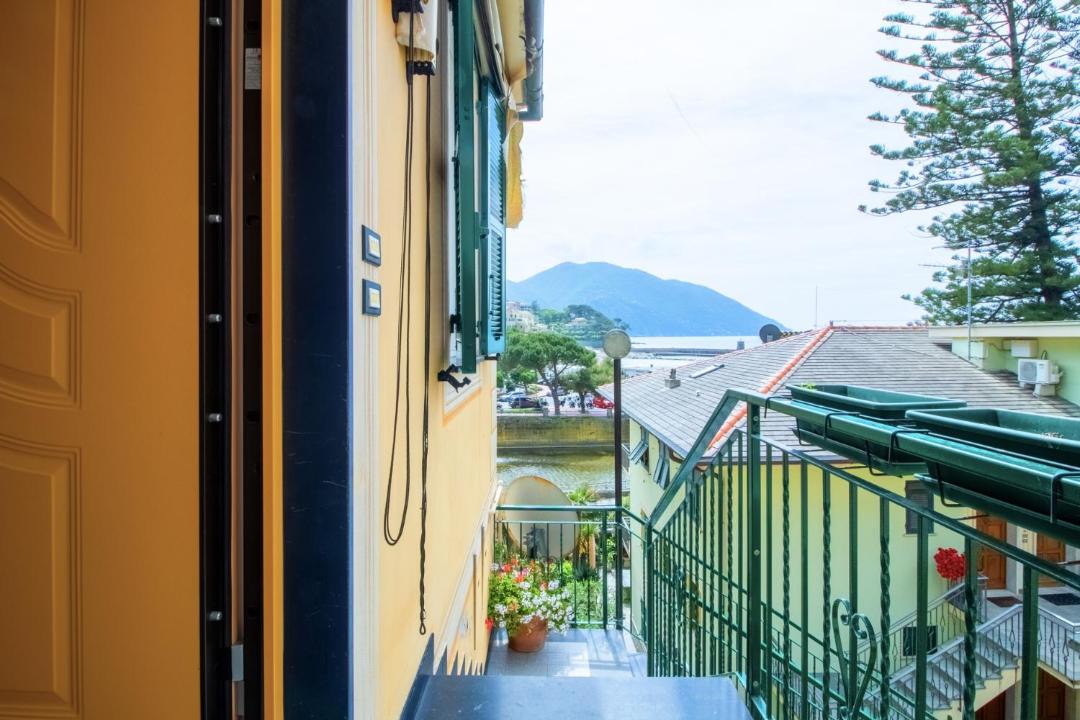Photo of Others in Recco