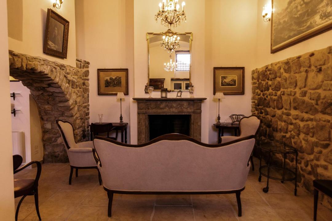 Photo of Others in Stella Cilento