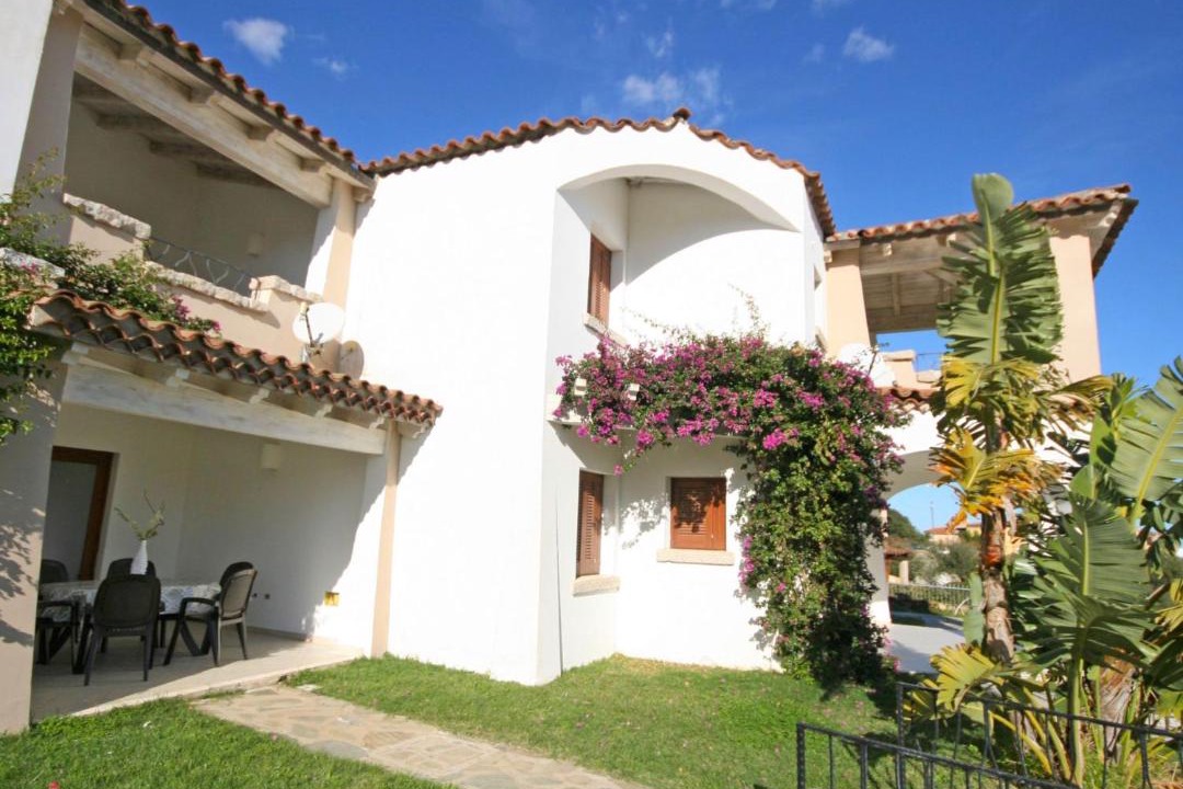 Photo of Buildings in Tanaunella