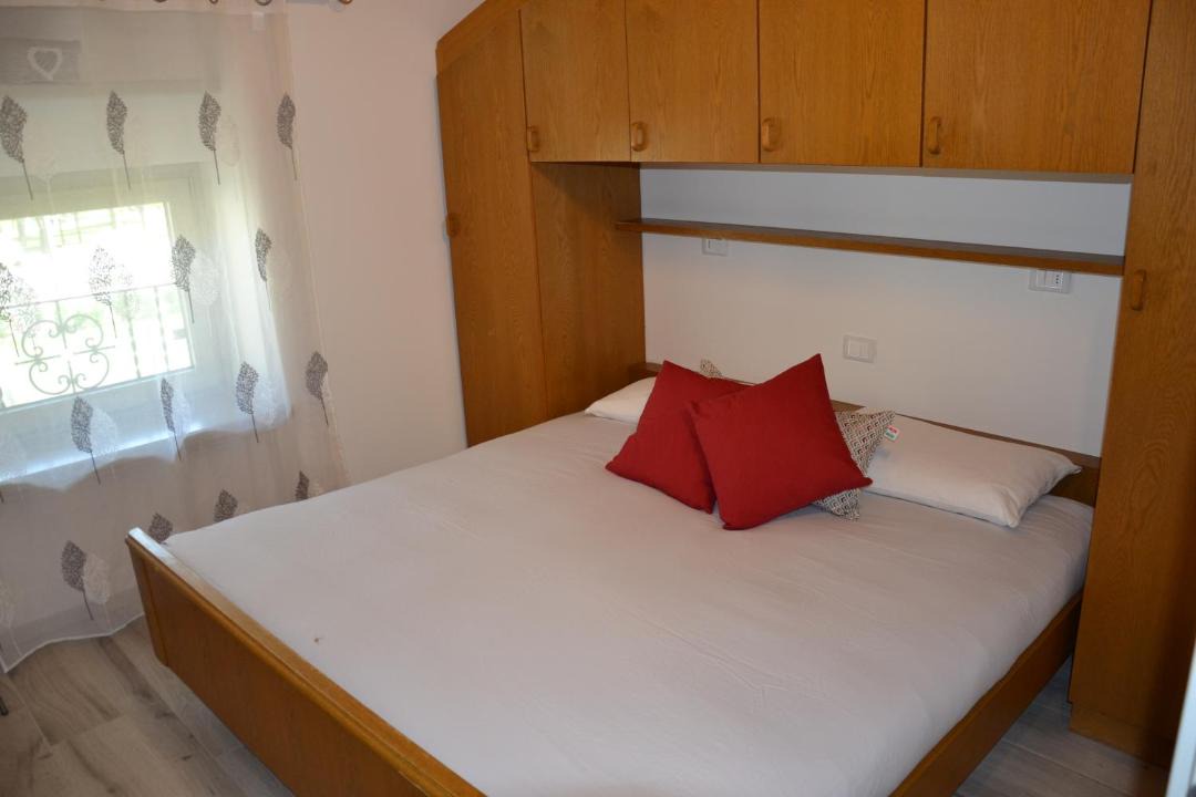 Photo of Bedroom in Pellizzano