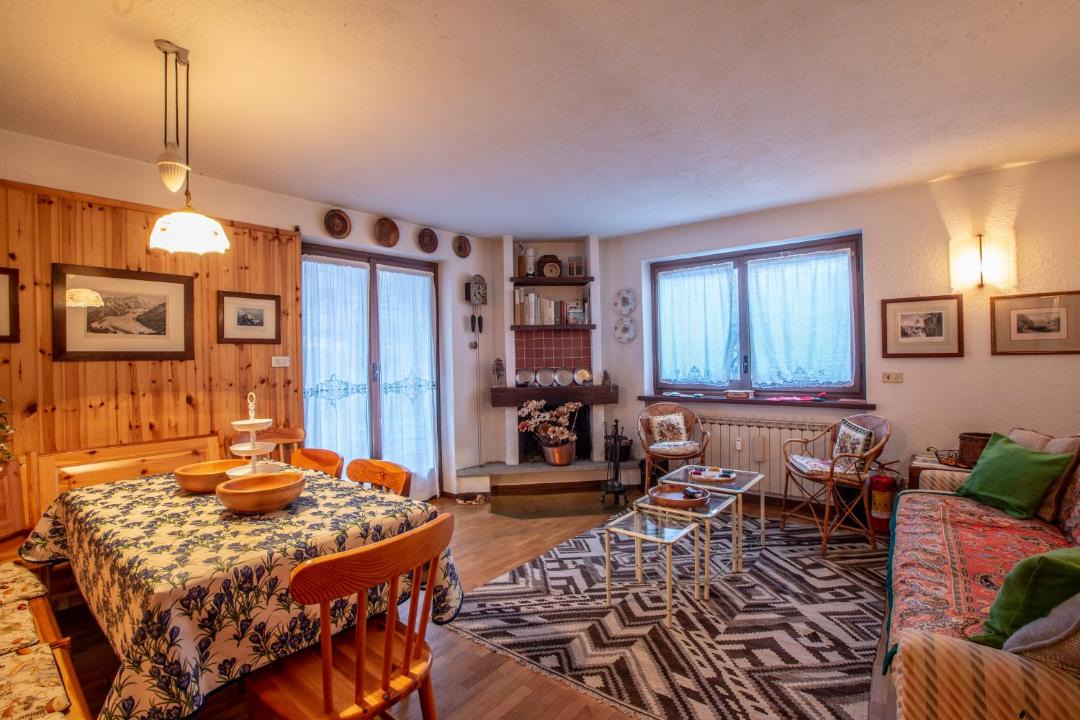 Photo of Livingroom in Dolonne