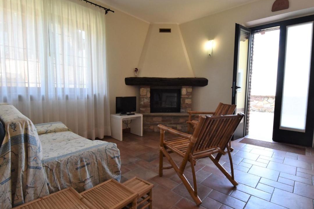 Photo of Livingroom in Castana