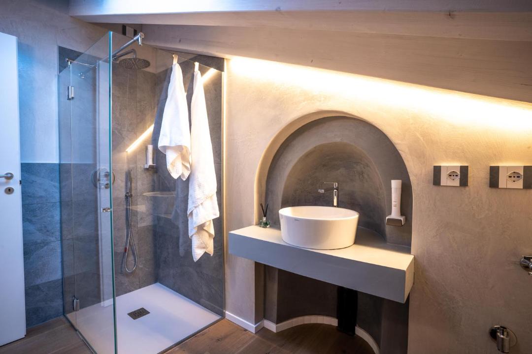 Photo of Bathroom in Peschiera del Garda City Centre
