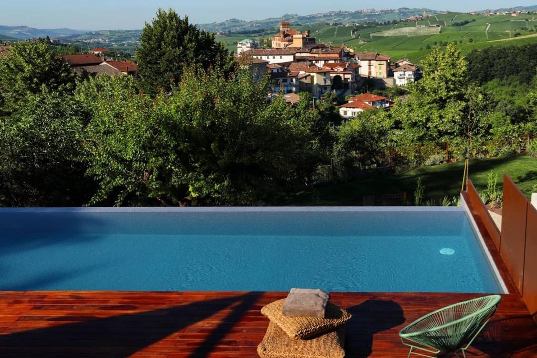 Photo of Others in Barolo