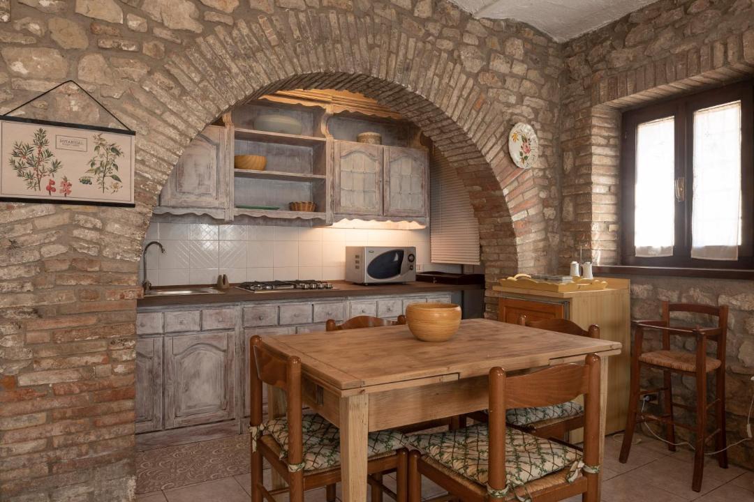 Photo of Kitchen in Collesanto