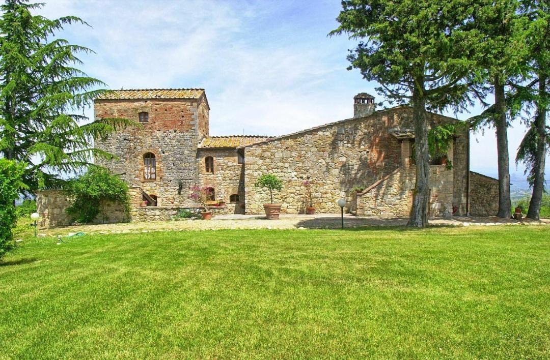 Photo of Buildings in San Gimignano