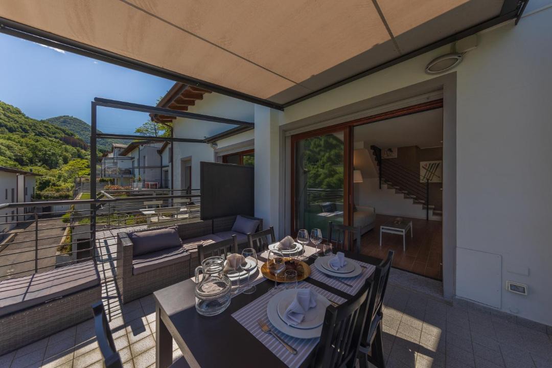 Photo of Patio Balcony in Argegno