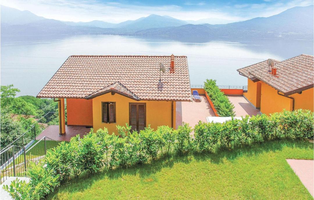 Photo of Buildings in Oggebbio