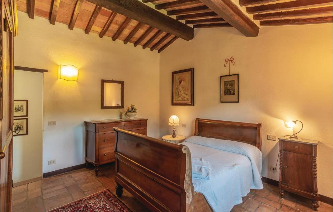 Photo of Bedroom in San Pietro a Cegliolo