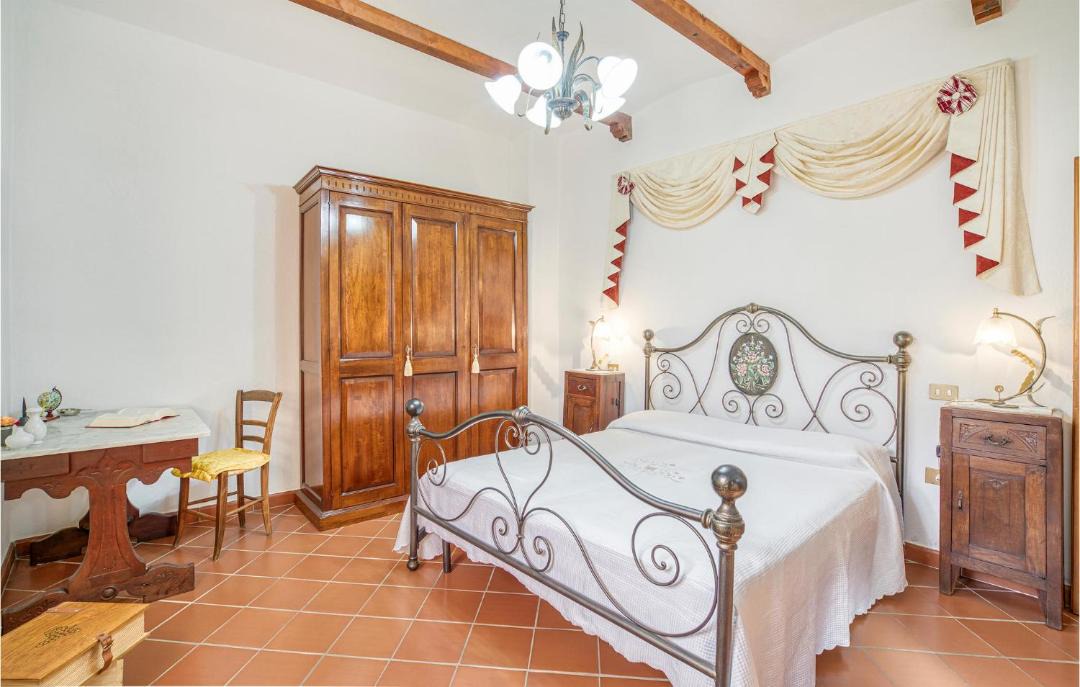 Photo of Bedroom in Alberoro