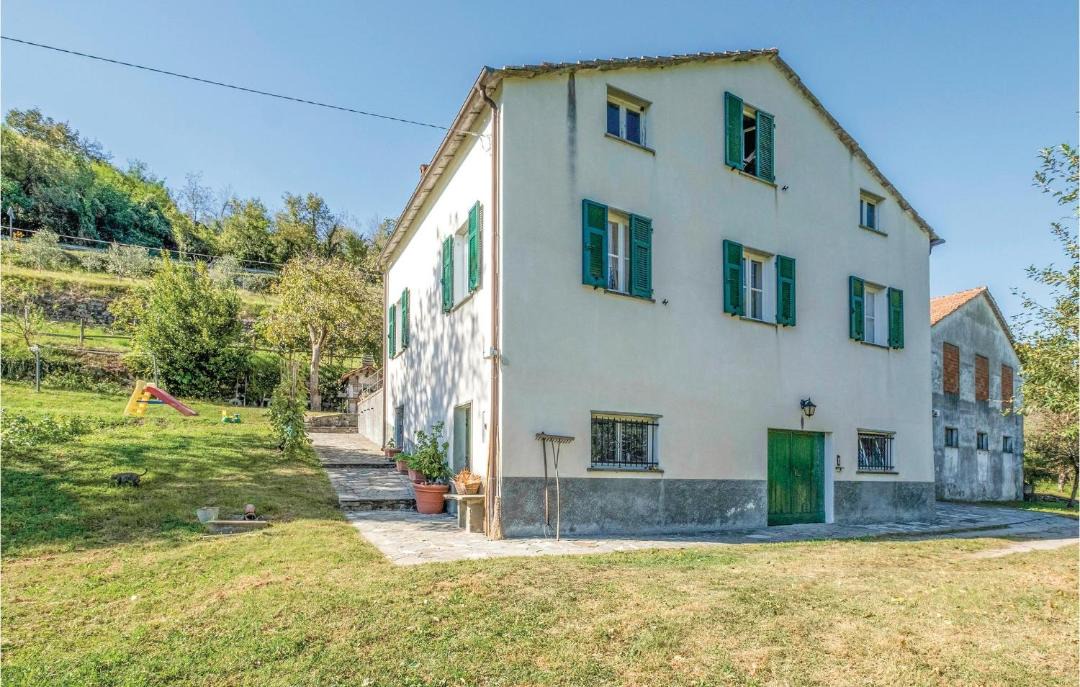 Photo of Others in Varese Ligure