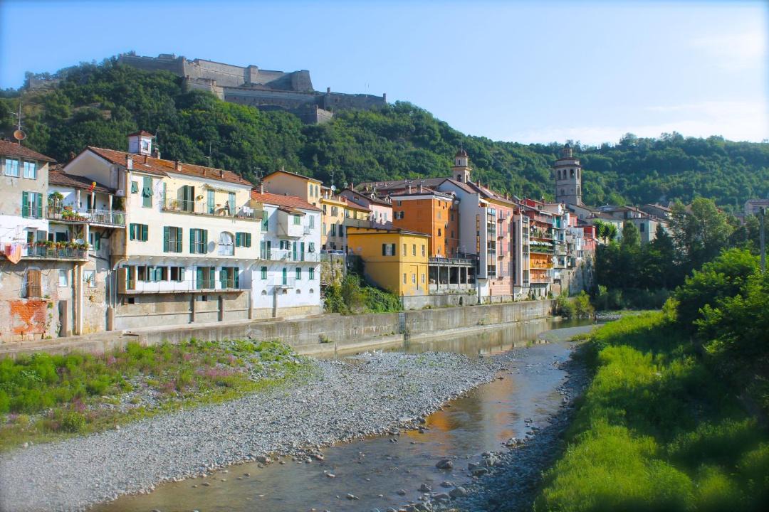 Photo of Buildings in Gavi