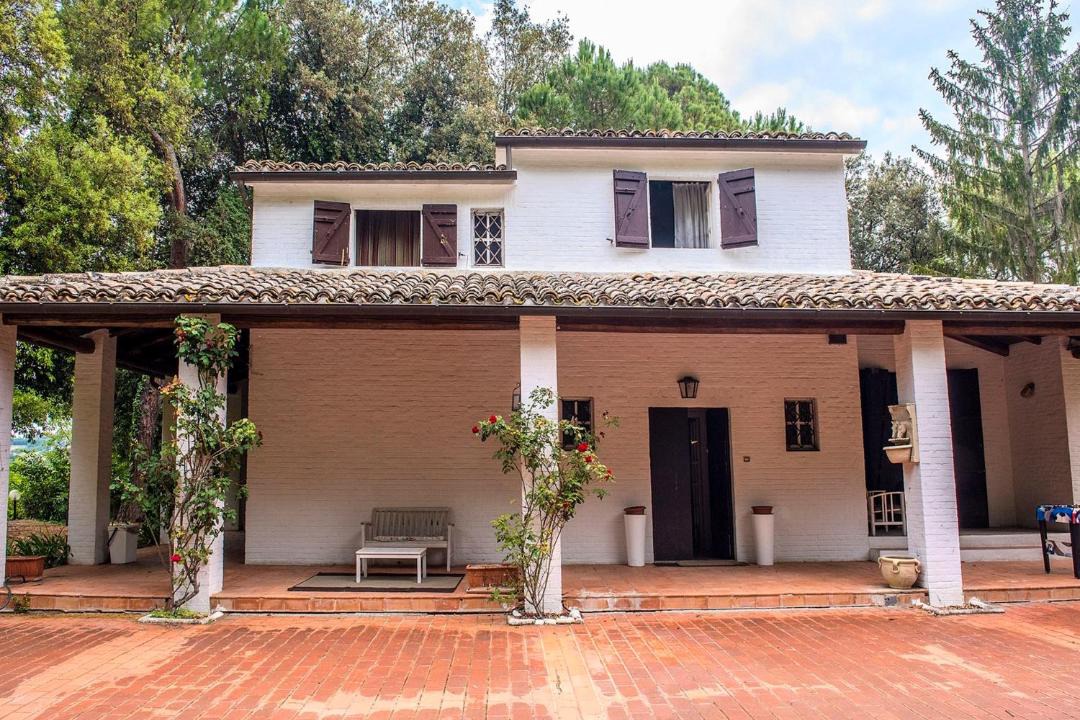 Photo of Buildings in Offagna