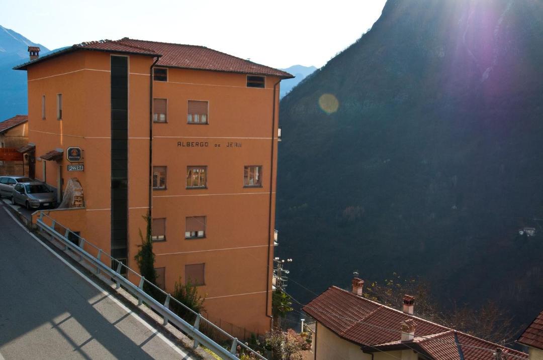 Photo of Others in Garzeno