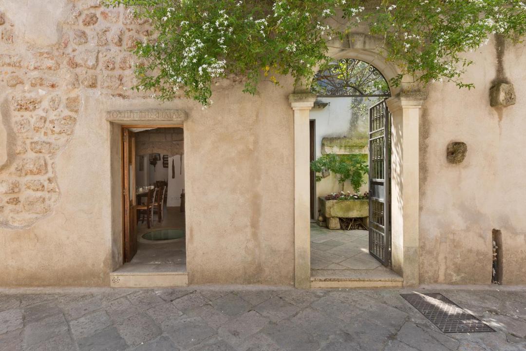 Photo of Buildings in Sternatia