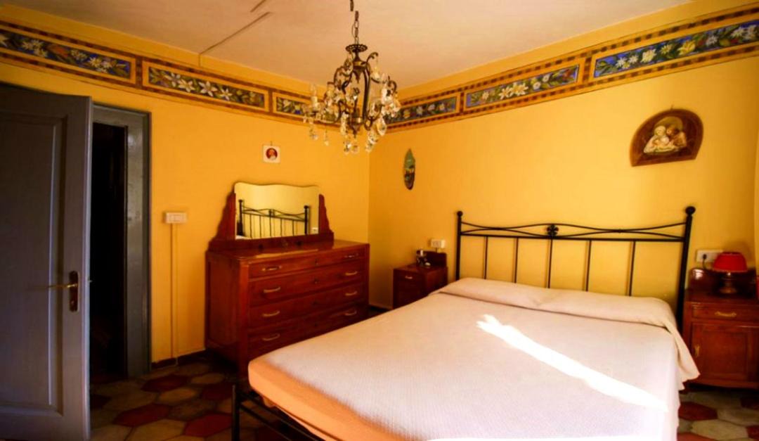 Photo of Bedroom in Prabione