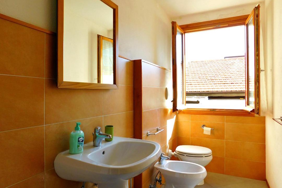 Photo of Bathroom in Levanto