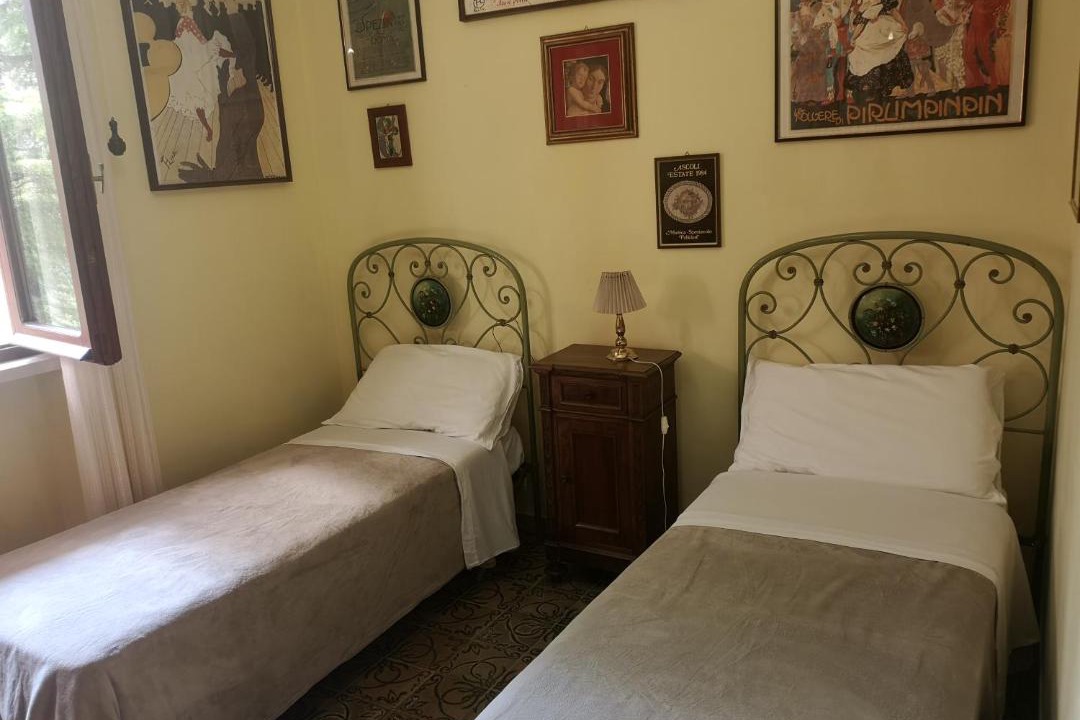 Photo of Bedroom in Civitella del Tronto