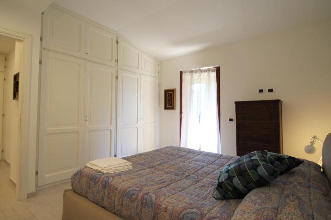 Photo of Bedroom in Porto Valtravaglia