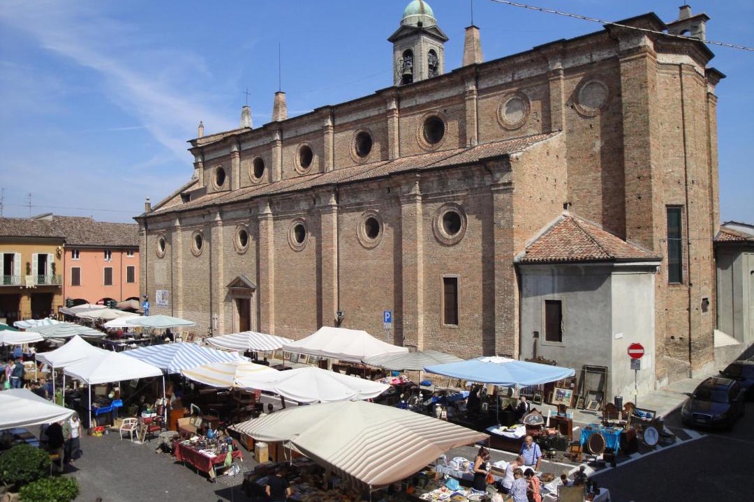 Photo of Buildings in Castelleone