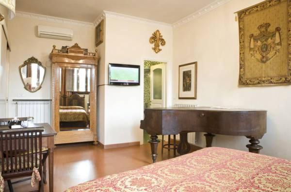 Photo of Bedroom in Santa Croce