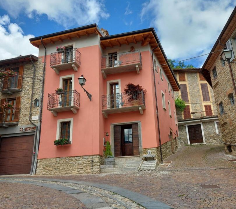 Photo of Others in Zavattarello