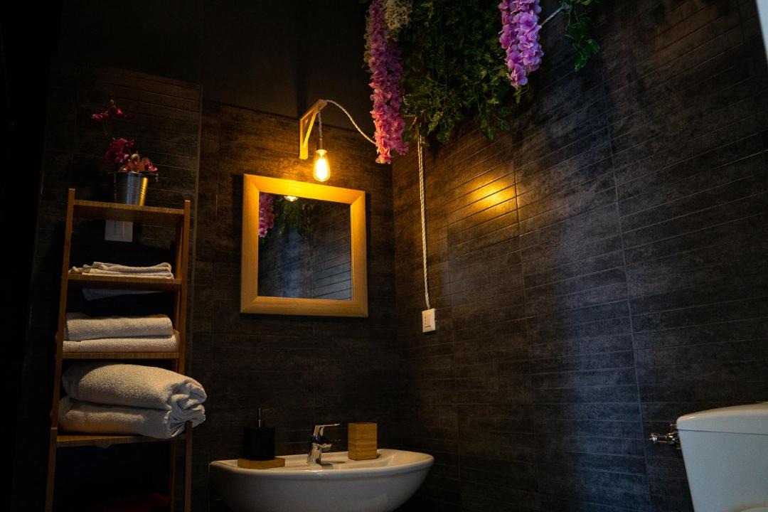 Photo of Bathroom in Loano