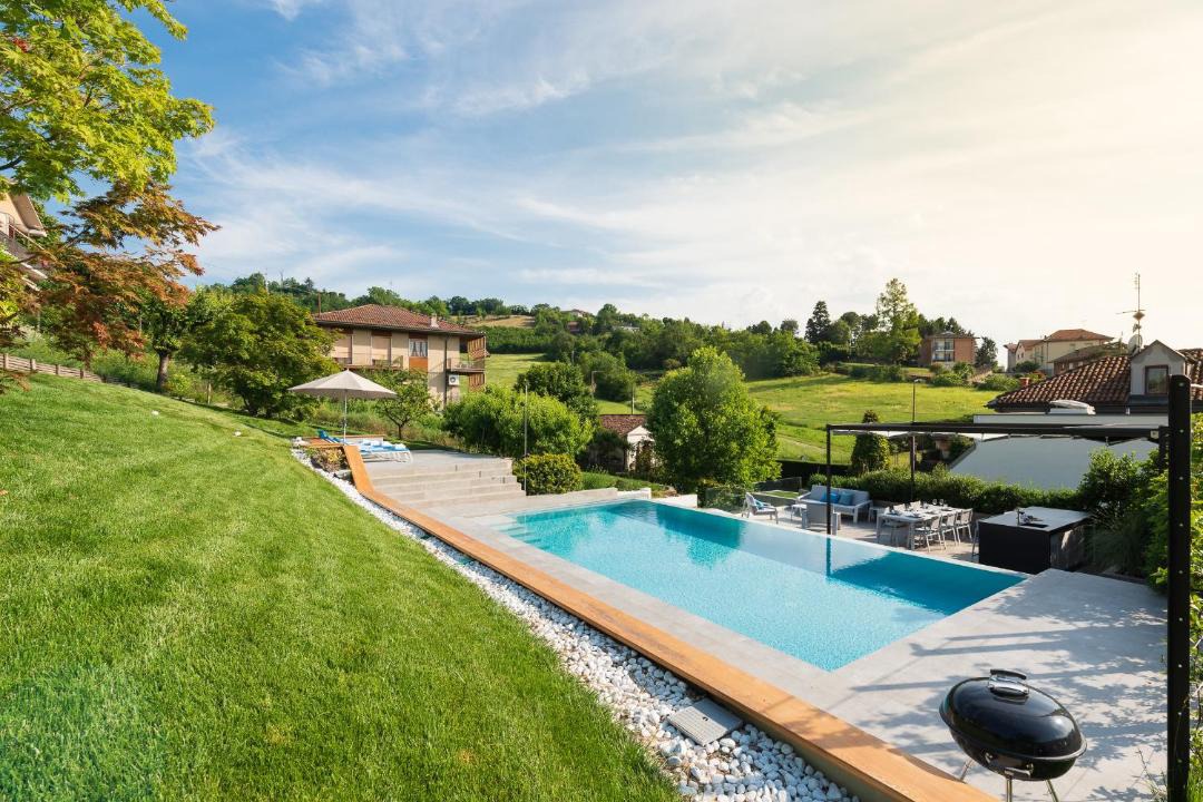Photo of Outdoor in Alba