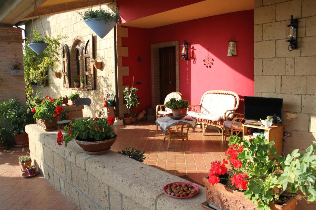 Photo of Others in Tuscania