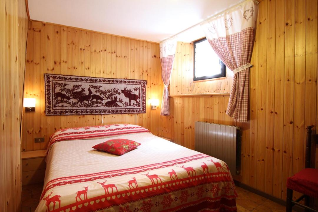 Photo of Bedroom in Brusson