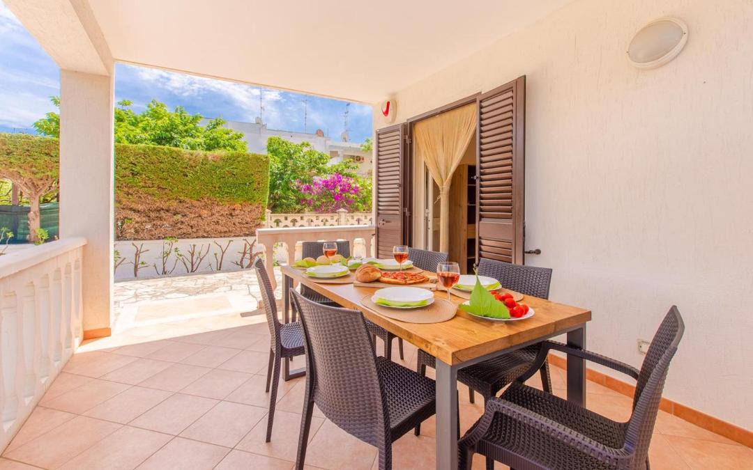 Photo of Patio Balcony in Torre Santa Sabina