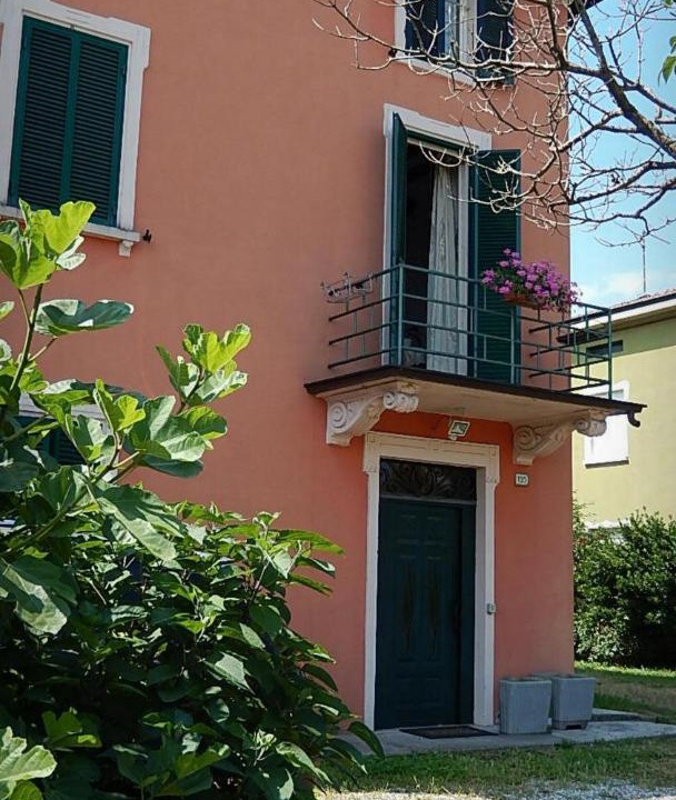 Photo of Others in Poviglio