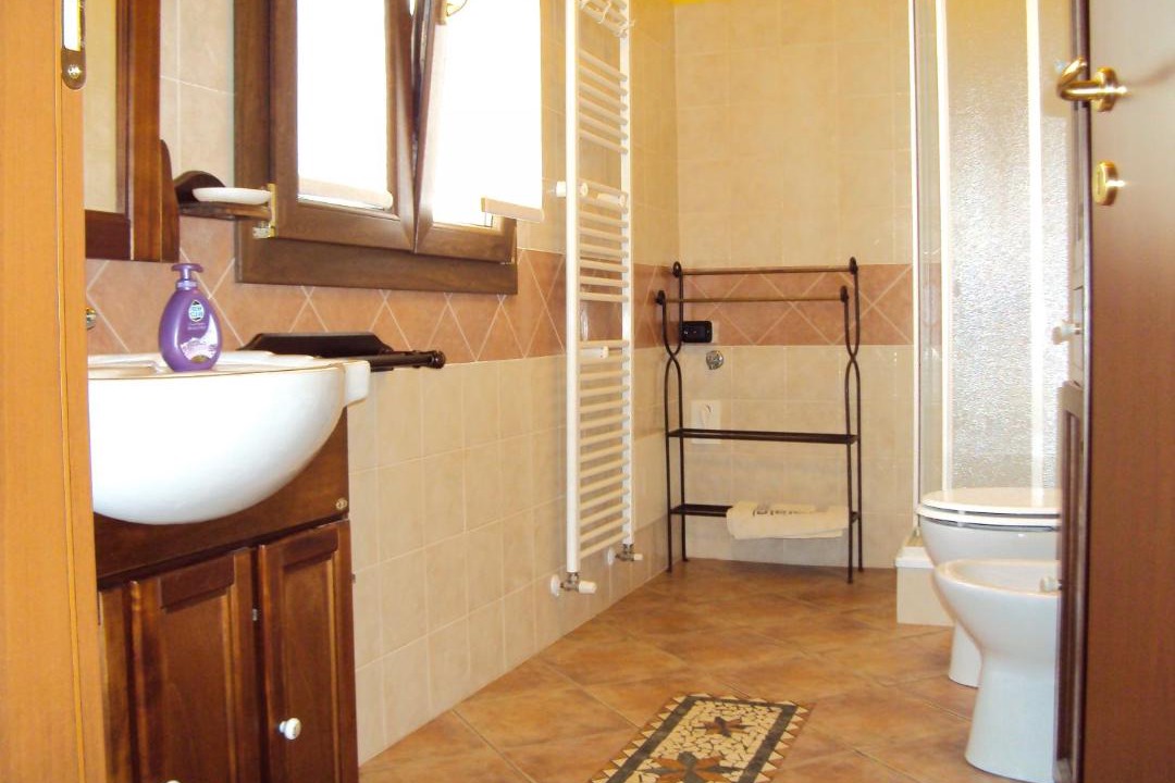 Photo of Bathroom in Occhiobello