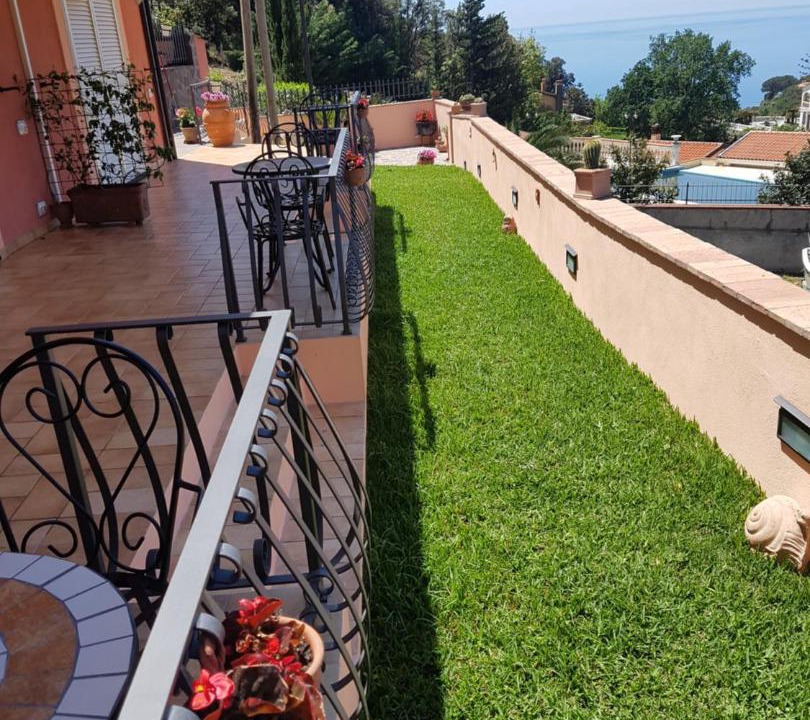 Photo of Patio Balcony in Fiumicello Santa Venere