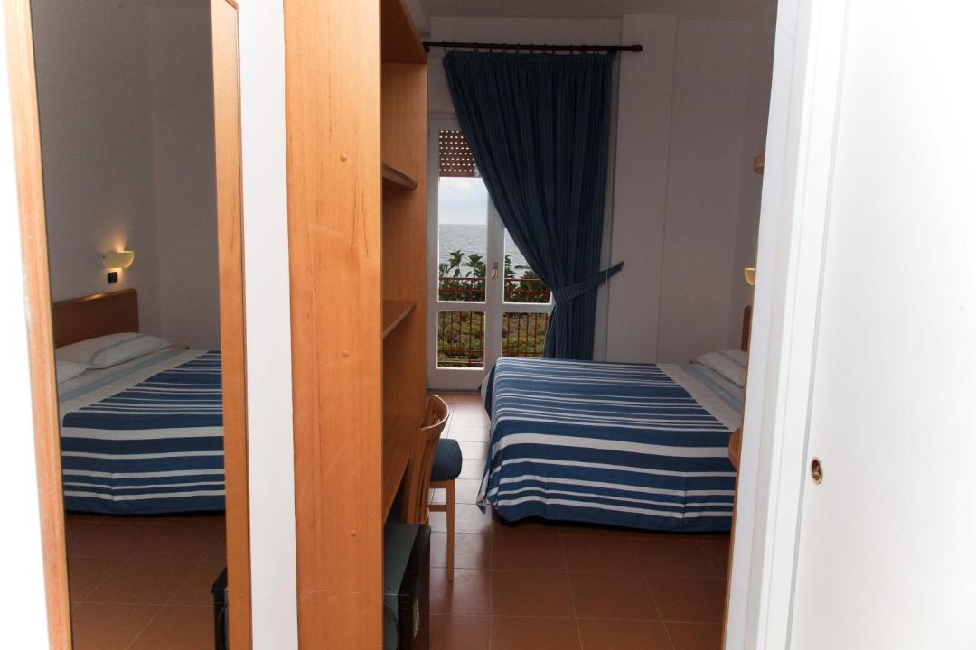 Photo of Bedroom in Pollica